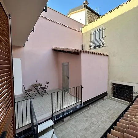 La Dimora Del Cardinale * 拉奎拉